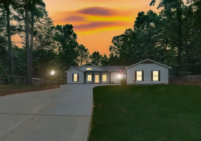 Photo 2 of Single family home for sale at 144 Brookwood Dr, Canton, GA 30114 | MLS# 7840309 | Listing updated on 2026-09-19