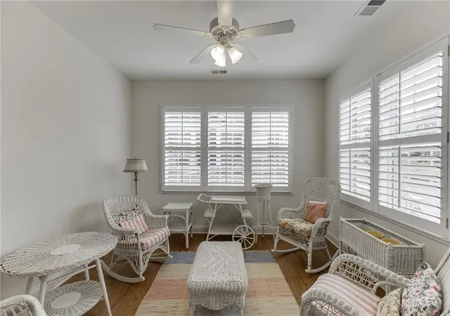 Listing Photo 5 - Condo for sale in building located at 3765 Ridgehurst Ln, Buford, GA 30519