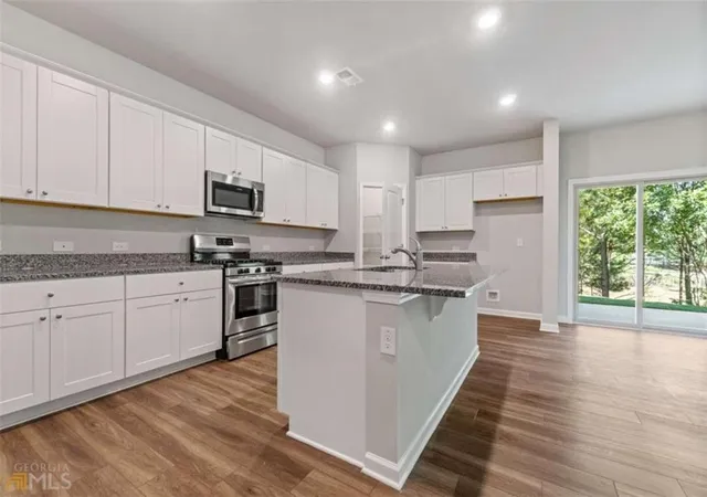 Photo 2 of Single family home for sale at 739 Gelderland Dr, Hampton, GA 30228 | MLS# 7835286 | Listing updated on 2026-09-11