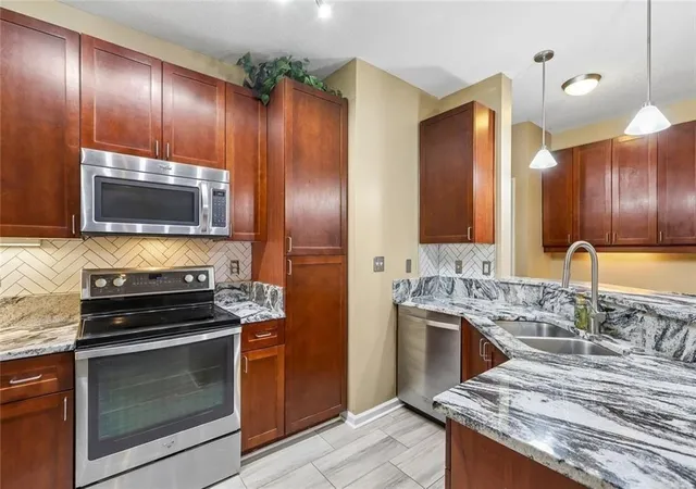 Photo 2 of Condo for sale at 400 17th Street Nw #1233, Atlanta, GA 30363 | MLS# 7763404 | Listing updated on 2026-09-14