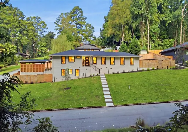 Photo 1 of Single family home for sale at 1447 Skyhaven Rd, Atlanta, GA 30316 | MLS# 7821918 | Listing updated on 2026-10-21