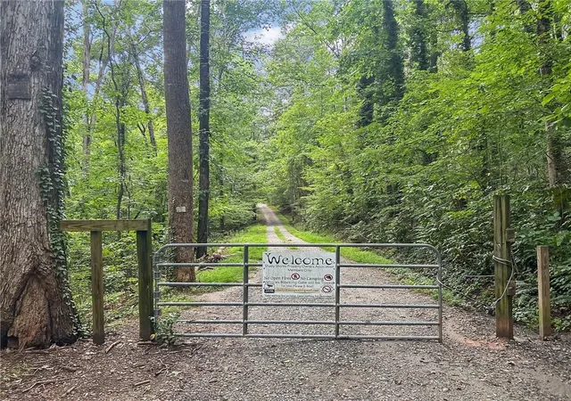 Photo 3 of Sale Pending at 4430 Bonneville Dr, Cumming, GA 30041 | MLS# 7820301 | Listing updated on 2026-09-20