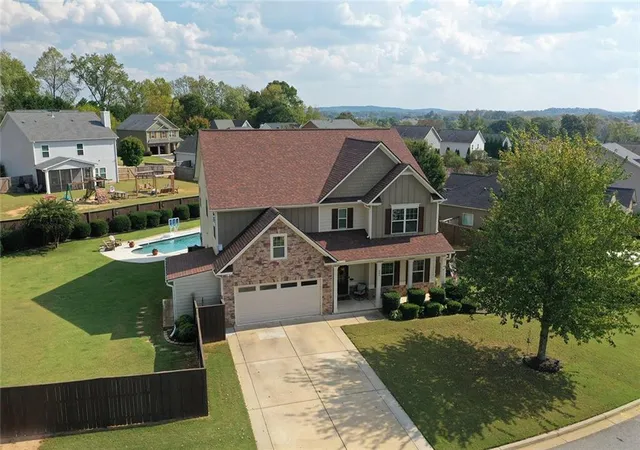 Photo 2 of Single family home for sale at 609 Darnell Rd, Canton, GA 30115 | MLS# 7857808 | Listing updated on 2026-10-30