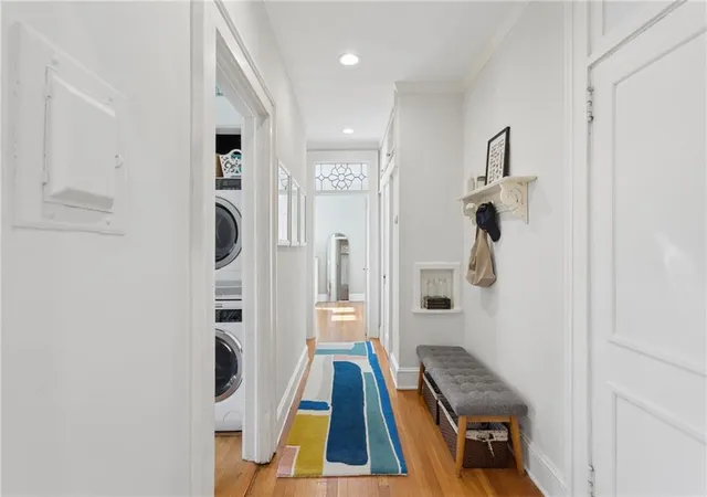Listing Photo 1 - Condo for sale in building located at 18 Collier Rd Nw, Atlanta, GA 30309 - Unit #9