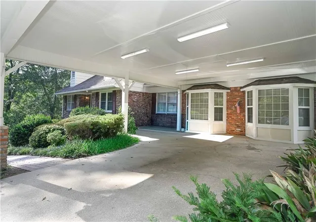 Photo 2 of Single family home for sale at 1830 Tara Cir, Douglasville, GA 30135 | MLS# 7830590 | Listing updated on 2026-09-02
