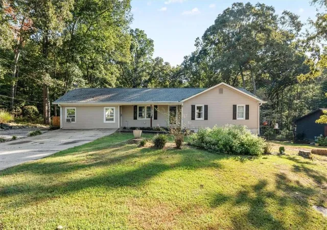 Photo 2 of Single family home for sale at 80 Oak Ridge Way, Bremen, GA 30110 | MLS# 7839413 | Listing updated on 2026-09-18