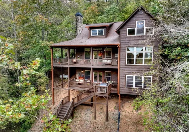 Photo 3 of Single family home for sale at 633 Riverfront Dr, Ellijay, GA 30536 | MLS# 7854657 | Listing updated on 2026-10-29
