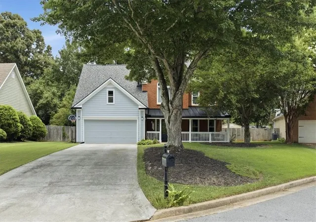 Photo 2 of Sale Pending at 11160 Brookhollow Trl, Johns Creek, GA 30022 | MLS# 7839367 | Listing updated on 2026-10-08