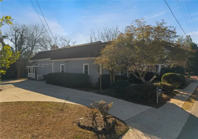 Photo 3 of Single family home for sale at 114 Cleveland St, Mcdonough, GA 30253 | MLS# 7830696 | Listing updated on 2026-09-02