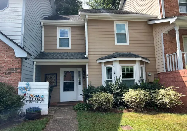 Photo 1 of Sale Pending at 1100 Country Clb Pl Nw, Kennesaw, GA 30144 | MLS# 7835570 | Listing updated on 2026-09-13