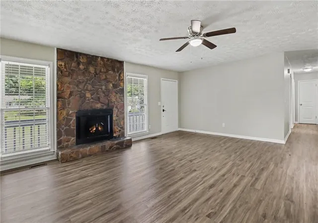Photo 2 of Single family home for sale at 50 Freestone Dr, Newnan, GA 30265 | MLS# 7831871 | Listing updated on 2026-09-07