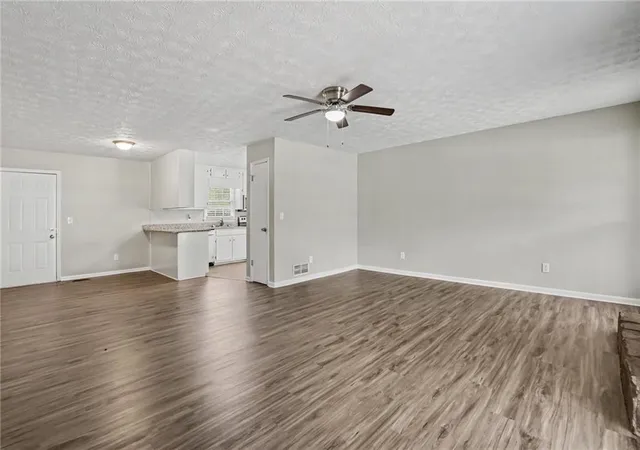 Photo 2 of Single family home for sale at 50 Freestone Dr, Newnan, GA 30265 | MLS# 7831871 | Listing updated on 2026-09-07