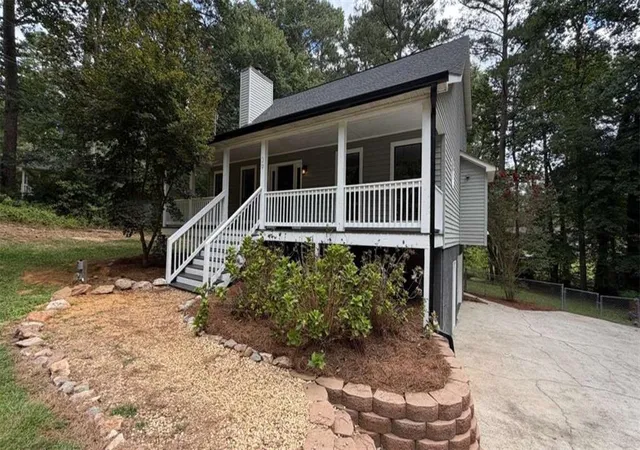 Photo 2 of Single family home for sale at 39 Shadow Crk Dr, Villa Rica, GA 30180 | MLS# 7836116 | Listing updated on 2026-09-11
