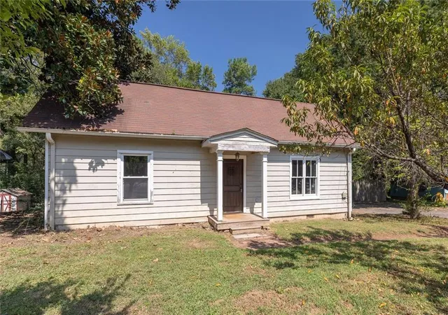 Photo 1 of Sale Pending at 1117 Barnes Ml Rd, Marietta, GA 30062 | MLS# 7840312 | Listing updated on 2026-09-26