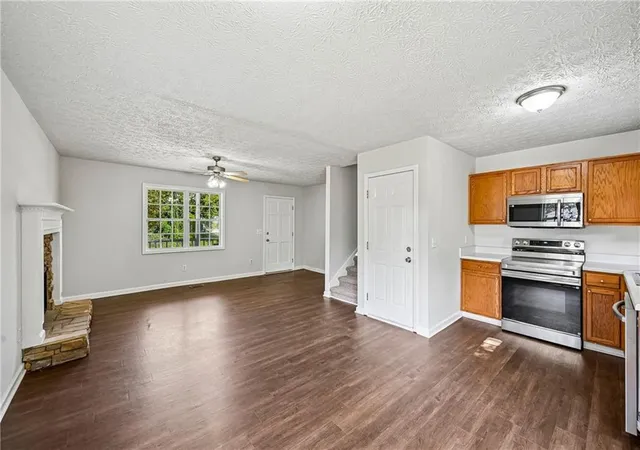 Photo 2 of Single family home for sale at 85 Grove Pl, Temple, GA 30179 | MLS# 7858656 | Listing updated on 2026-10-23