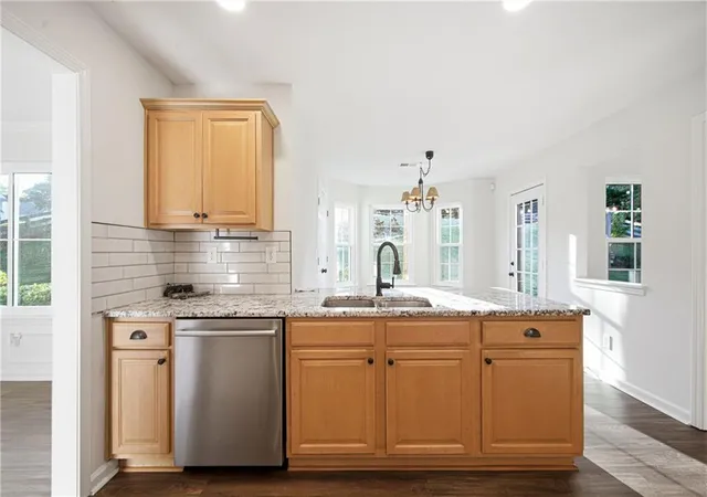 Photo 2 of Single family home for sale at 4925 Hanna Kate Ct, Cumming, GA 30028 | MLS# 7855745 | Listing updated on 2026-10-23