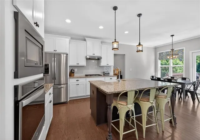 Photo 2 of Single family home for sale at 3566 Bendleton Dr, Buford, GA 30519 | MLS# 7784907 | Listing updated on 2026-09-29