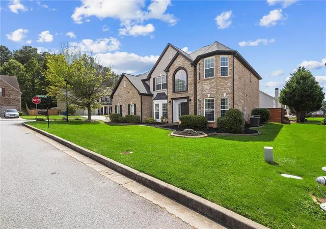 Photo 2 of Single family home for sale at 4507 Bellwood Cir, Atlanta, GA 30349 | MLS# 7832643 | Listing updated on 2026-09-05