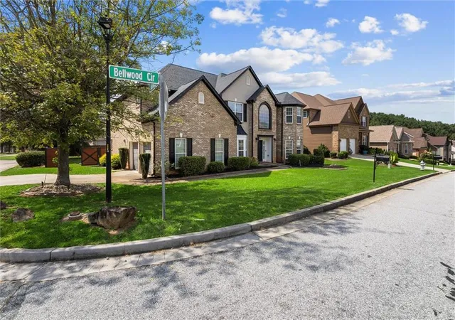 Photo 4 of Single family home for sale at 4507 Bellwood Cir, Atlanta, GA 30349 | MLS# 7832643 | Listing updated on 2026-09-05