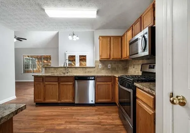 Photo 4 of Single family home for sale at 2839 Weston Brk Ln, Duluth, GA 30096 | MLS# 7859596 | Listing updated on 2026-10-27