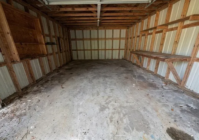 Photo 14 of Single family home for sale at 606 E Poplar St, Atmore, AL 36502 | MLS# 7835374 | Listing updated on 2026-09-11
