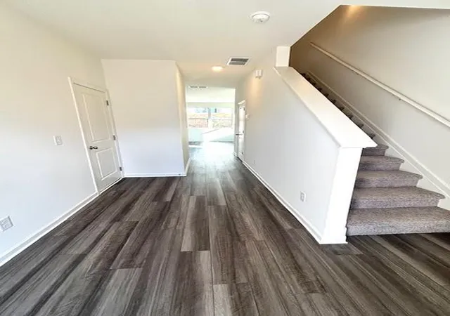 Photo 2 of Townhouse for sale at 1008 Castanea Dr, Douglasville, GA 30135 | MLS# 7858396 | Listing updated on 2026-10-27