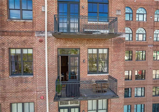 Photo 76 of Condo for sale at 3235 Roswell Rd Ne #819, Atlanta, GA 30305 | MLS# 7835652 | Listing updated on 2026-09-11