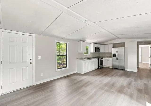 Photo 2 of Sale Pending at 61 Brett Ln, Temple, GA 30179 | MLS# 7833484 | Listing updated on 2026-09-10