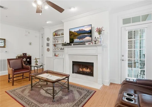 Photo 1 of Condo for sale at 4855 Ivy Ridge Dr Se #305, Atlanta, GA 30339 | MLS# 7817316 | Listing updated on 2026-09-29