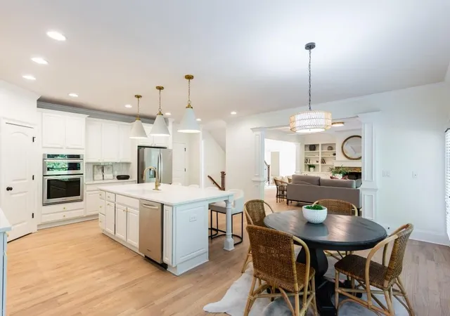 Photo 3 of Single family home for sale at 545 Settles Brk Ct, Suwanee, GA 30024 | MLS# 7853602 | Listing updated on 2026-10-30