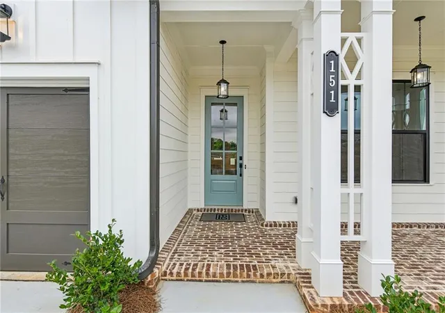 Photo 3 of Single family home for sale at 81 High Point Dr, Hoschton, GA 30548 | MLS# 7857157 | Listing updated on 2026-10-22
