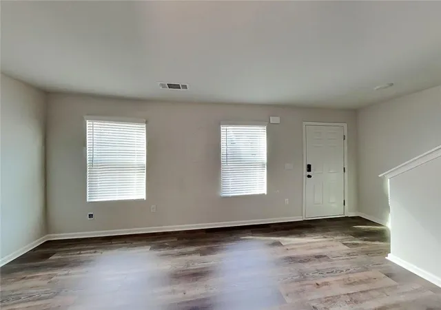 Photo 2 of Townhouse for sale at 1830 Carrington Dr, Griffin, GA 30224 | MLS# 7859511 | Listing updated on 2026-10-29