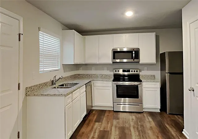 Photo 3 of Townhouse for sale at 1830 Carrington Dr, Griffin, GA 30224 | MLS# 7859511 | Listing updated on 2026-10-29