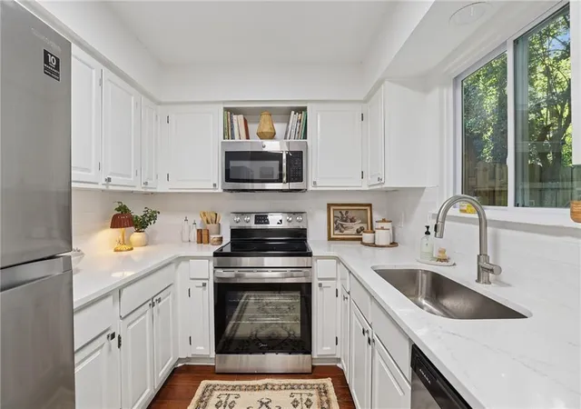 Listing Photo 1 - Condo for sale in building located at 4438 Chowning Wy, Atlanta, GA 30338