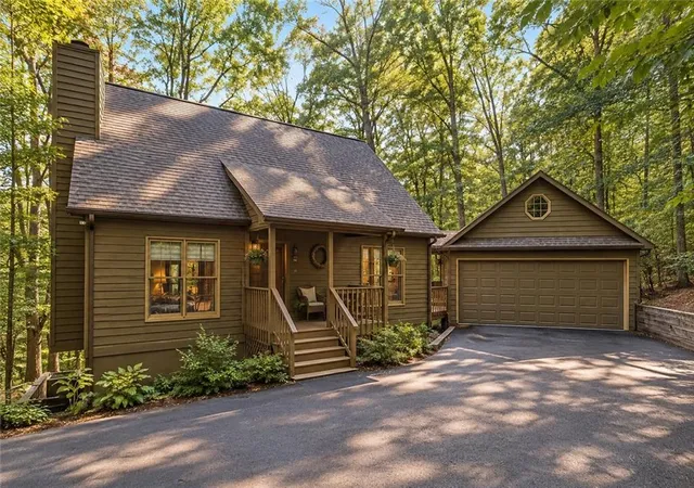 Photo 1 of Single family home for sale at 162 Bluebell Cir S, Jasper, GA 30143 | MLS# 7809531 | Listing updated on 2026-10-28
