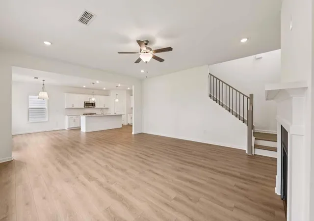 Photo 4 of Single family home for sale at 5452 Hargrove Way, Flowery Branch, GA 30542 | MLS# 7836565 | Listing updated on 2026-09-12