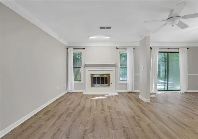 Photo 4 of Townhouse for sale at 1475 Briaroaks Trl NE, Atlanta, GA 30329 | MLS# 7857239 | Listing updated on 2026-10-26