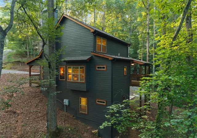 Photo 4 of Single family home for sale at 152 Cherry Ct, Ellijay, GA 30540 | MLS# 7833023 | Listing updated on 2026-09-08