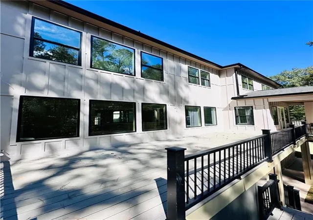 Photo 2 of Single family home for sale at 4660 Orkney Ln SW, Atlanta, GA 30331 | MLS# 7859554 | Listing updated on 2026-10-28