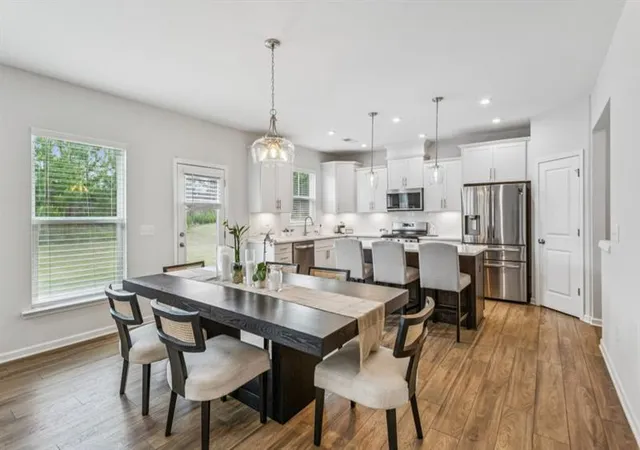 Photo 3 of Single family home for sale at 89 Clubhouse Way, Acworth, GA 30101 | MLS# 7847852 | Listing updated on 2026-10-02