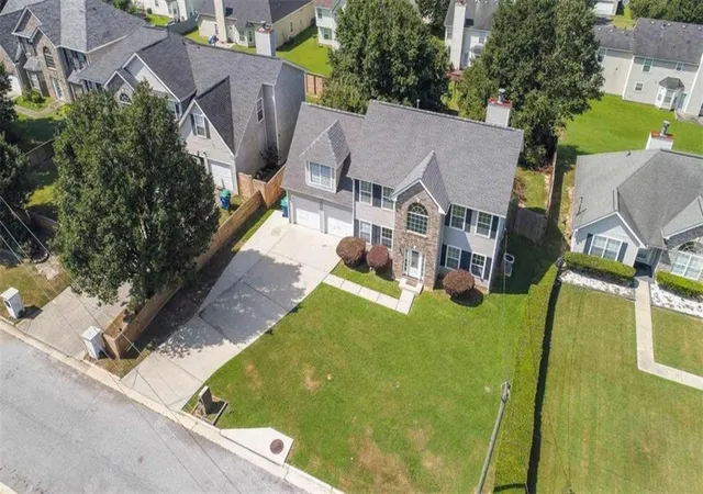 Photo 4 of Single family home for sale at 6062 Lamp Post Pl, Atlanta, GA 30349 | MLS# 7833255 | Listing updated on 2026-09-15