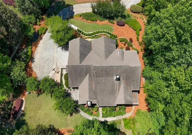 Photo 3 of Single family home for sale at 2372 Habersham Dr SW, Marietta, GA 30064 | MLS# 7832671 | Listing updated on 2026-09-04