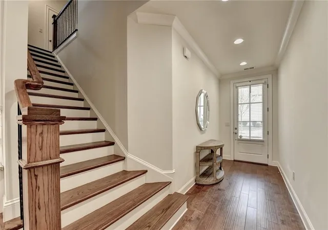 Photo 3 of Townhouse for sale at 5260 Cresslyn Ridge, Johns Creek, GA 30005 | MLS# 7831155 | Listing updated on 2026-09-17