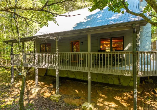 Photo 2 of Single family home for sale at 19 Blackberry Fls Ln, Ellijay, GA 30536 | MLS# 7830621 | Listing updated on 2026-09-02
