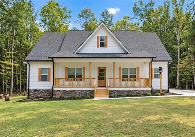 Single family home for sale at 1632 Rosedale Rd NE, Armuchee, GA 30105 | MLS# 7835663