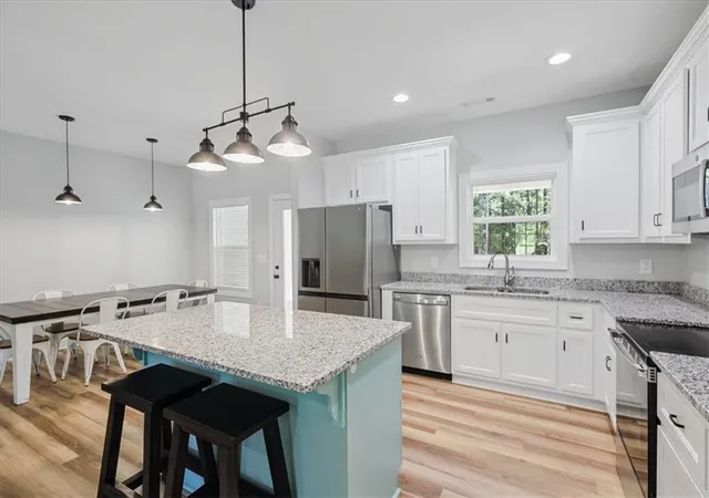 Photo 3 of Single family home for sale at 1632 Rosedale Rd NE, Armuchee, GA 30105 | MLS# 7835663 | Listing updated on 2026-09-19