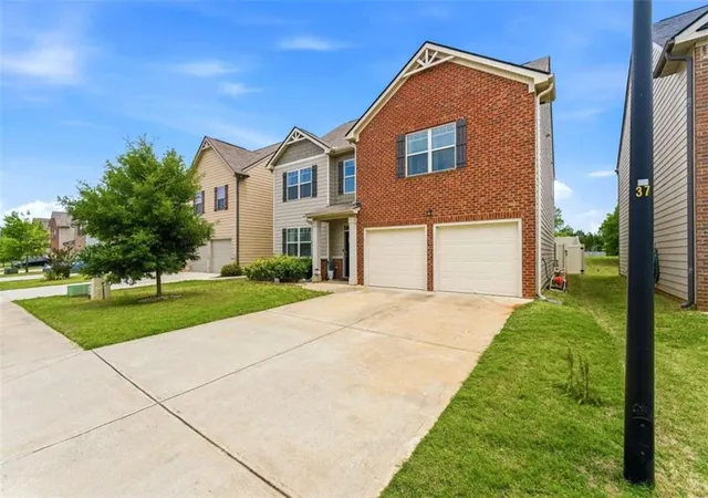 Photo 2 of Sale Pending at 505 Emporia Loop, Mcdonough, GA 30253 | MLS# 7834402 | Listing updated on 2026-09-09