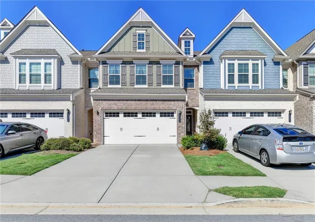 Photo 2 of Townhouse for sale at 2140 Lanier Harbor Point, Buford, GA 30518 | MLS# 7835511 | Listing updated on 2026-09-17