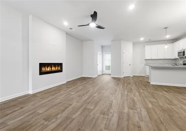 Photo 3 of Townhouse for sale at 3244 Winding Waters Way, Powder Springs, GA 30127 | MLS# 7830584 | Listing updated on 2026-09-20
