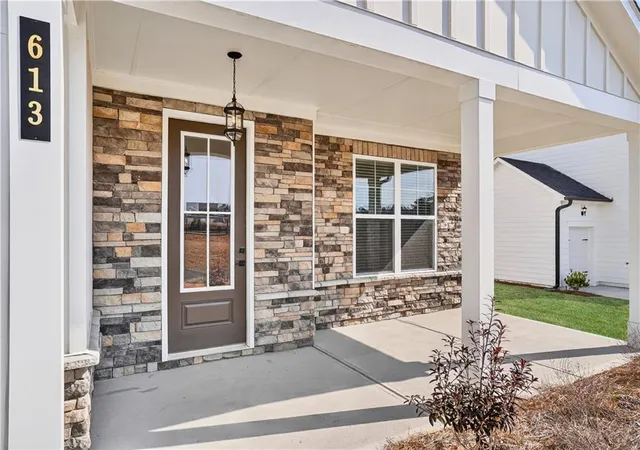 Photo 3 of Single family home for sale at 613 Villa Rica Springs, Villa Rica, GA 30180 | MLS# 7831004 | Listing updated on 2026-09-02